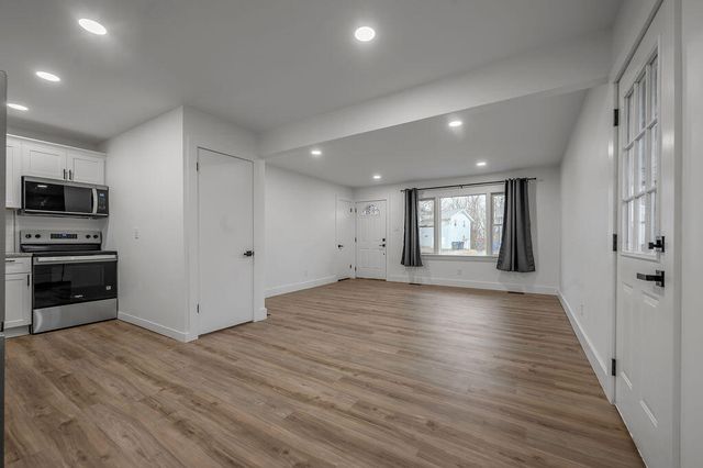 1911 Kingtree Court, Lexington, KY 40505