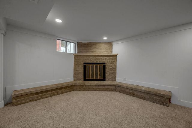 1911 Kingtree Court, Lexington, KY 40505