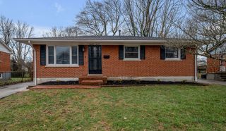 1911 Kingtree Court, Lexington, KY 40505