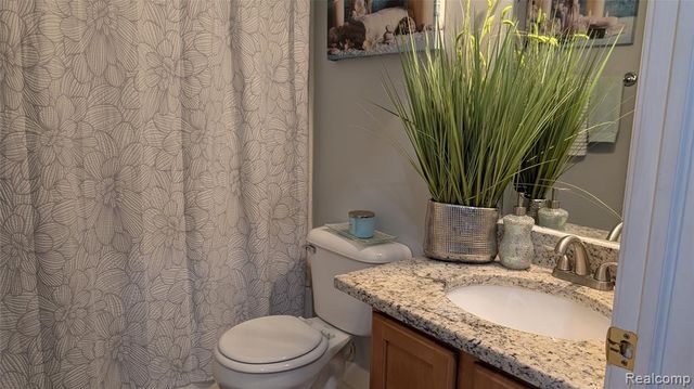 413 Village Drive, Walled Lake, MI 48390