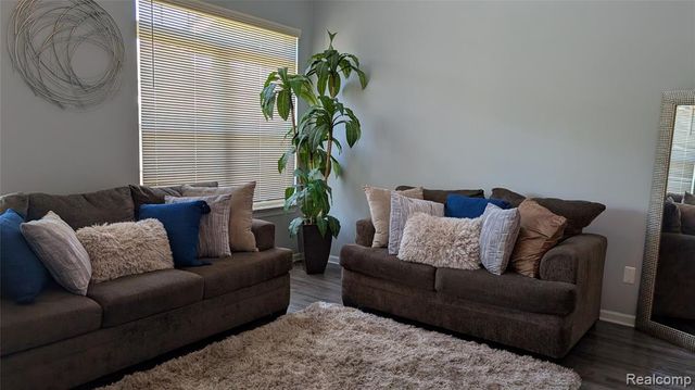 413 Village Drive, Walled Lake, MI 48390