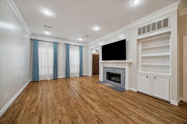 6845 Staffordshire Boulevard, Houston, TX 77030
