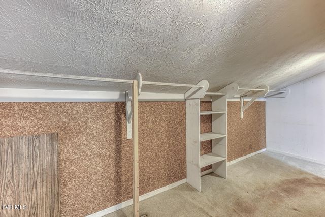 431 Brentwood Pvt Drive, Bristol, TN 37620
