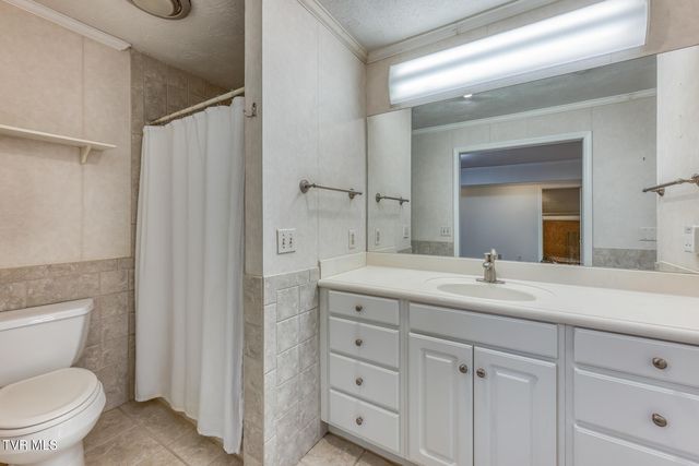 431 Brentwood Pvt Drive, Bristol, TN 37620