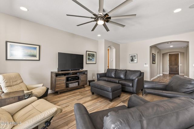 18845 N 261ST Drive, Buckeye, AZ 85396