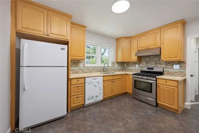 721 W Hellman, Alhambra, CA 91803