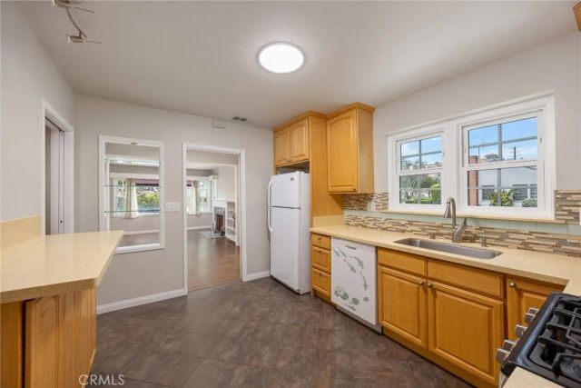721 W Hellman, Alhambra, CA 91803