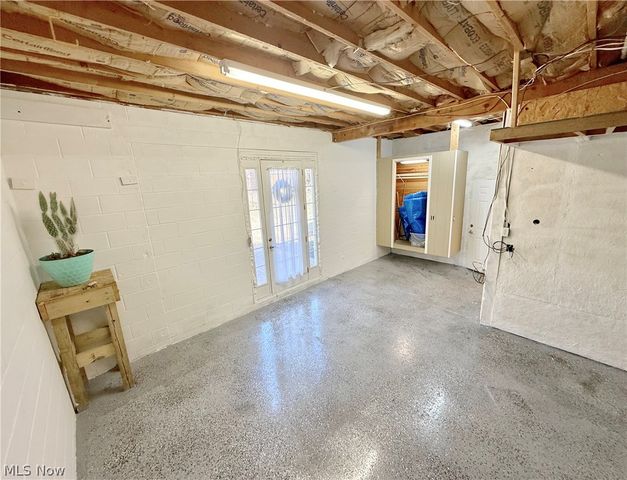 31 Anns Drive, Vienna, WV 26105