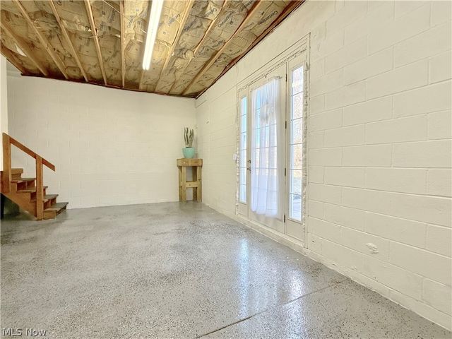 31 Anns Drive, Vienna, WV 26105