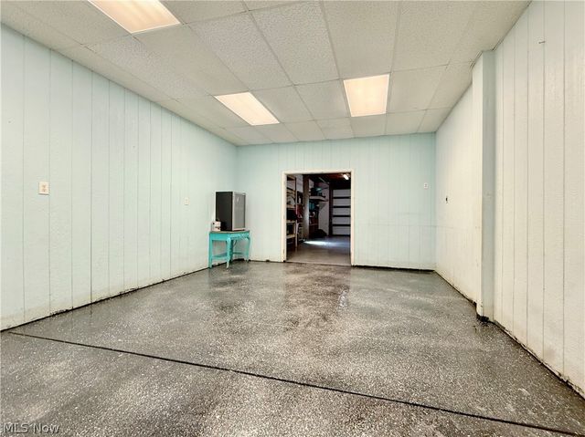 31 Anns Drive, Vienna, WV 26105