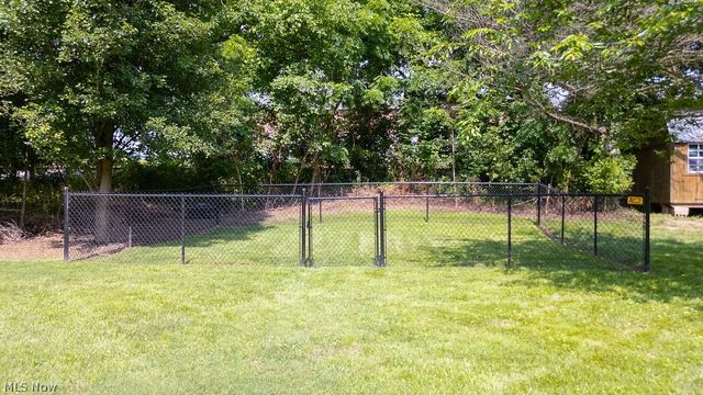 31 Anns Drive, Vienna, WV 26105