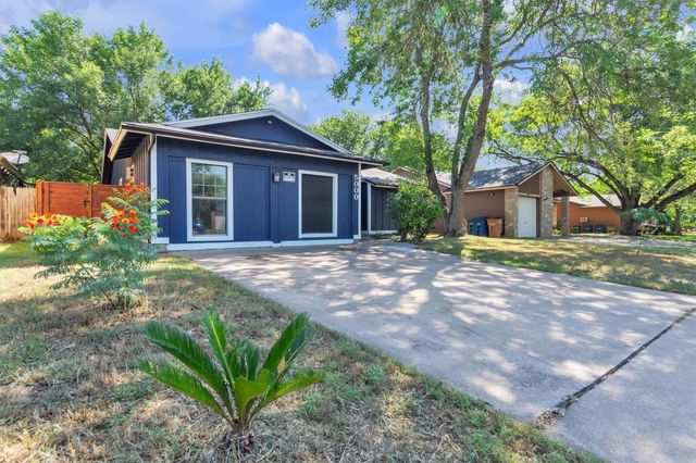 5000 Fontenay DR, Austin, TX 78744