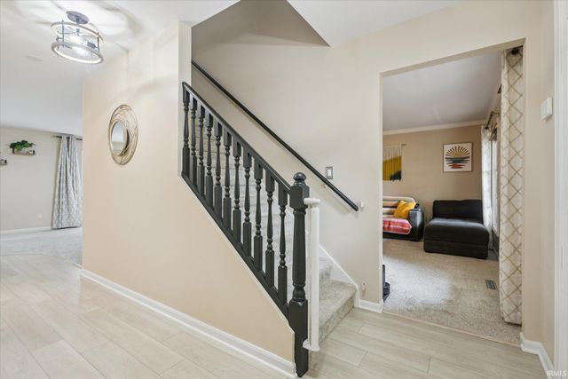 50749 Canyon Ridge Drive, Granger, IN 46530