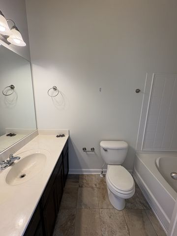 735 Tulip Grove Rd Apt 303, Hermitage, TN 37076