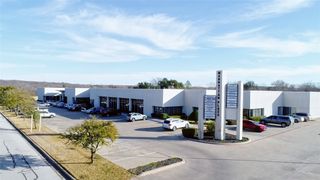 6850 Manhattan Boulevard Exec Suites, Fort Worth, TX 76120