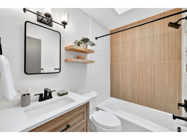 2877 Moorhead Ave, Boulder, CO 80305