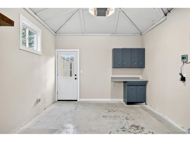 2877 Moorhead Ave, Boulder, CO 80305