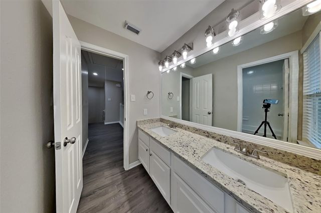 15326 Foster Springs Lane, Houston, TX 77095