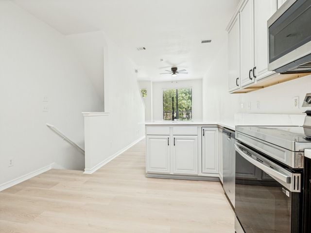 120 Nemo Court, Arlington, TX 76010