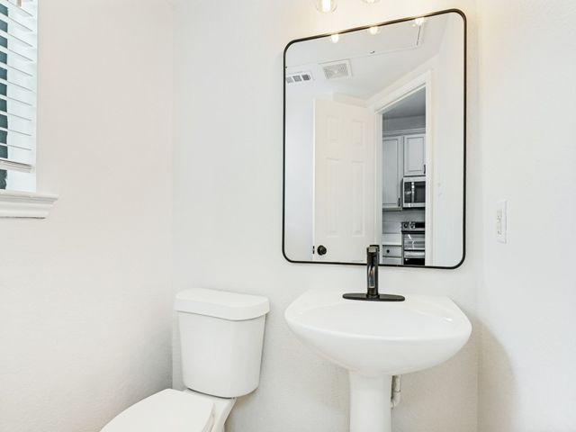 120 Nemo Court, Arlington, TX 76010
