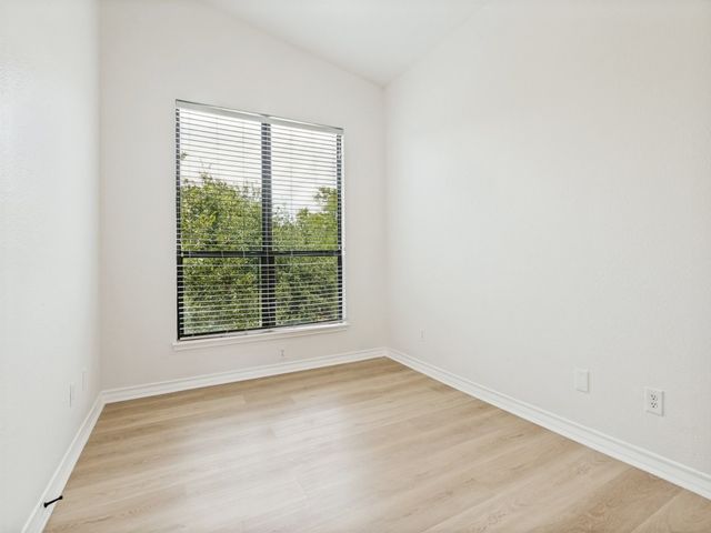 120 Nemo Court, Arlington, TX 76010