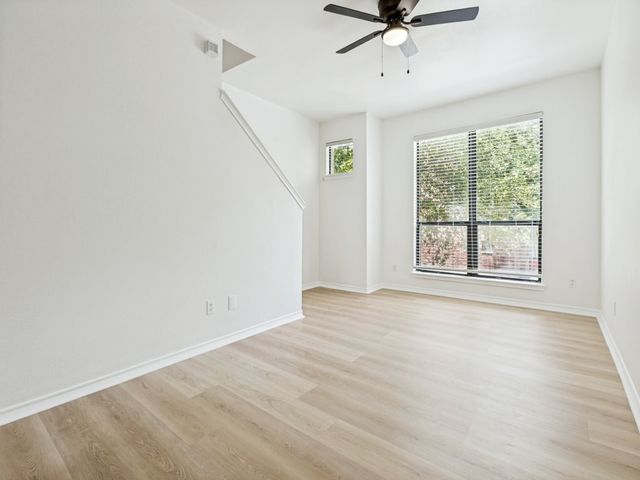120 Nemo Court, Arlington, TX 76010