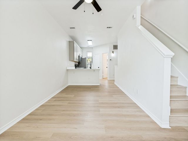 120 Nemo Court, Arlington, TX 76010
