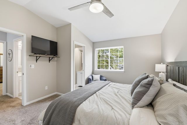 2078 Mainstreet, Hopkins, MN 55343