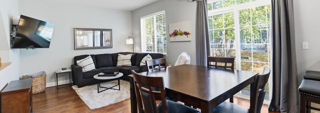 2078 Mainstreet, Hopkins, MN 55343