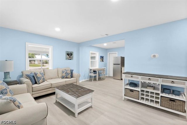 817-819 Indiana AVE, Fort Myers, FL 33908