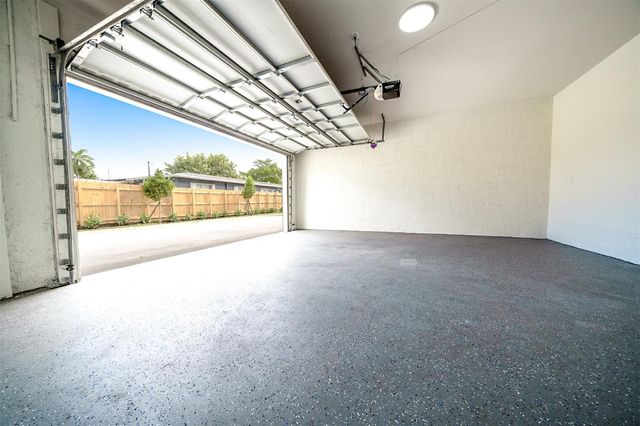 333 NW 41st Street 331, Oakland Park, FL 33309