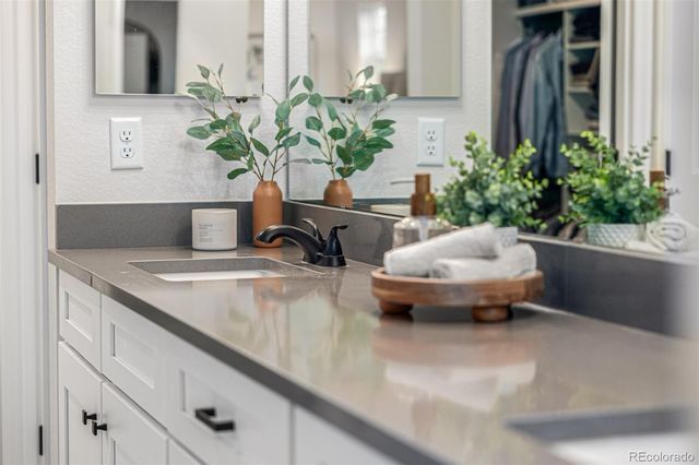 3986 Fultondale Street, Aurora, CO 80019