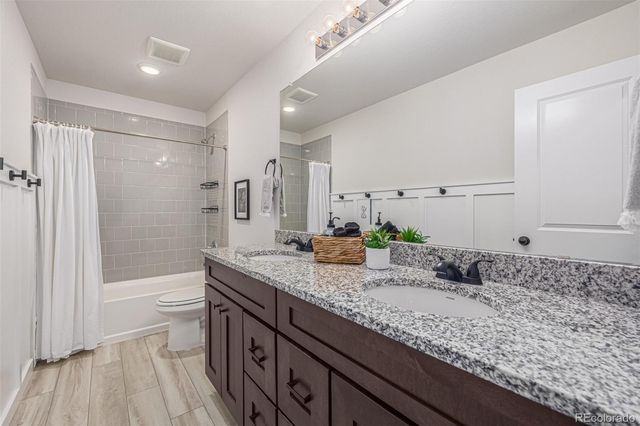 3986 Fultondale Street, Aurora, CO 80019