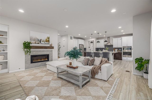 3986 Fultondale Street, Aurora, CO 80019