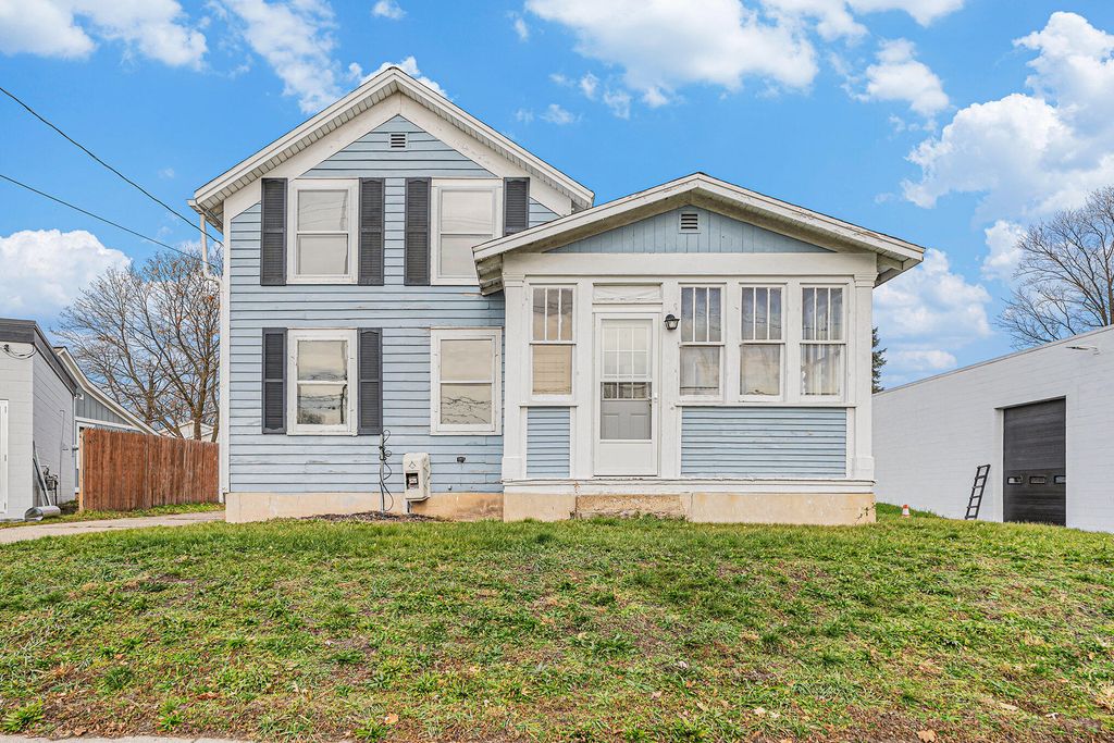 3981 White Street Sw, Grandville City, MI 49418