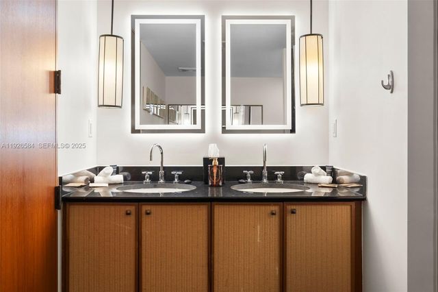 101 20th St 3202, Miami Beach, FL 33139