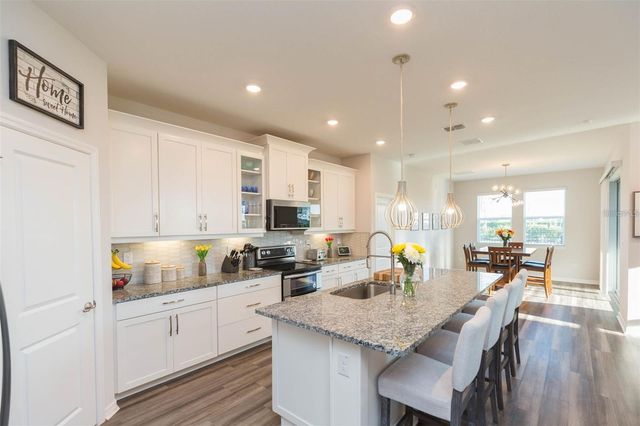 34338 WYNTHORNE PLACE, Wesley Chapel, FL 33545