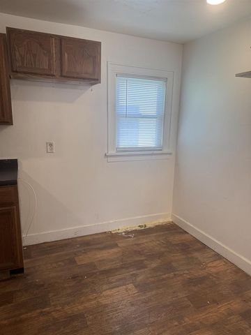 1402 Henry Avenue, Beloit, WI 53511
