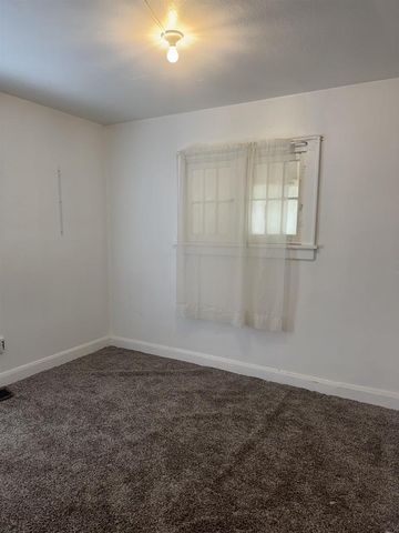 1402 Henry Avenue, Beloit, WI 53511