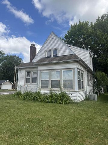 1402 Henry Avenue, Beloit, WI 53511