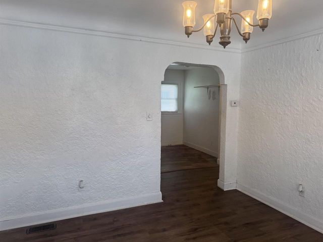 1402 Henry Avenue, Beloit, WI 53511