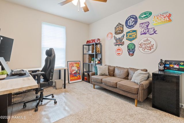 107 Rue Chateau Royal Drive, Youngsville, LA 70592