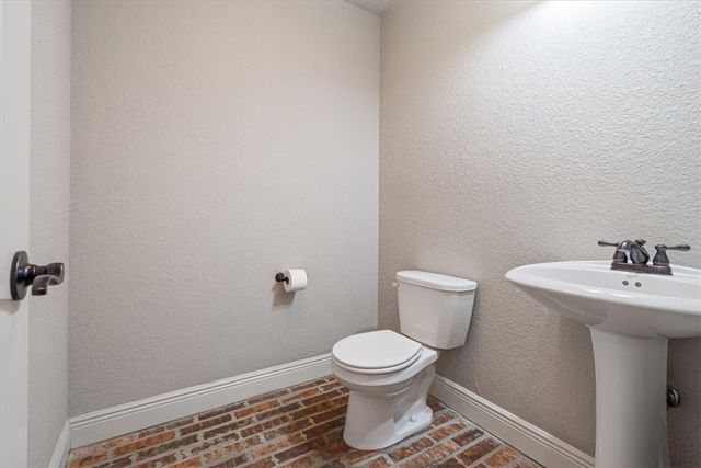 3623 W Bowling Green Place, Fayetteville, AR 72704