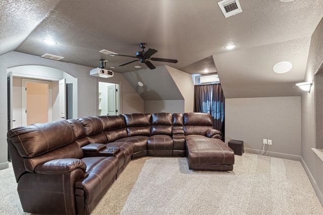 3623 W Bowling Green Place, Fayetteville, AR 72704