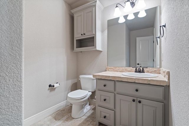 3623 W Bowling Green Place, Fayetteville, AR 72704