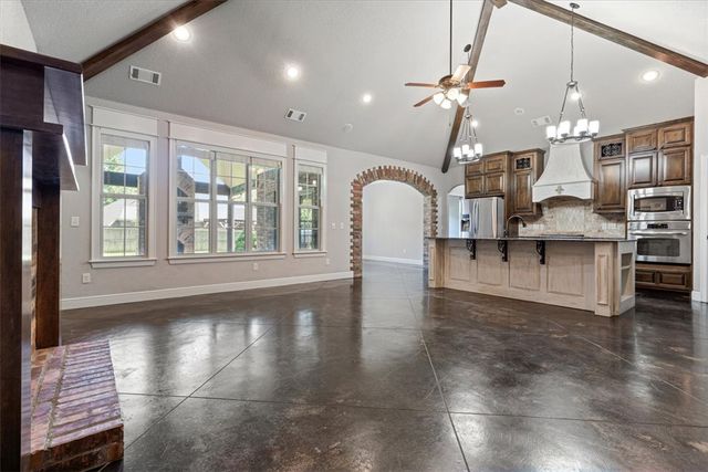 3623 W Bowling Green Place, Fayetteville, AR 72704
