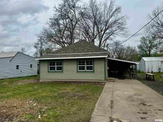 714 W 5TH Street, Johnston City, IL 62951