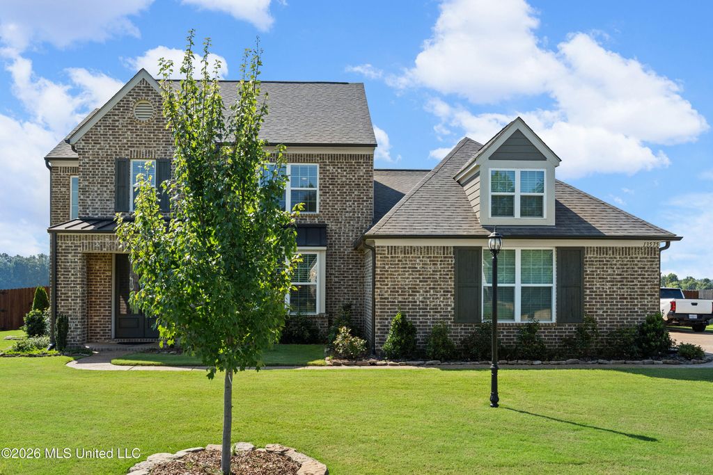 13575 Landry Lane, Olive Branch, MS 38654 — exterior