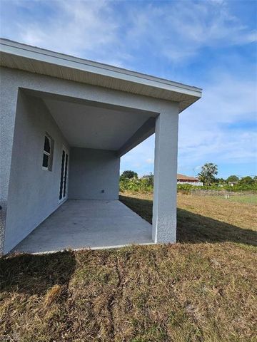 2502 26th ST SW, Lehigh Acres, FL 33976