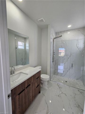 2502 26th ST SW, Lehigh Acres, FL 33976